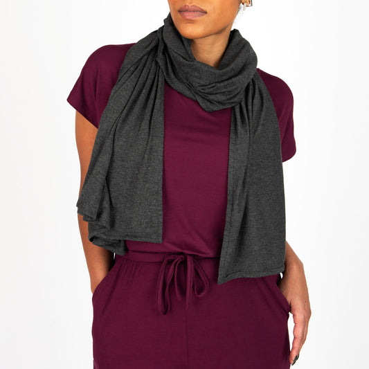 Mae - Grey Scarf
